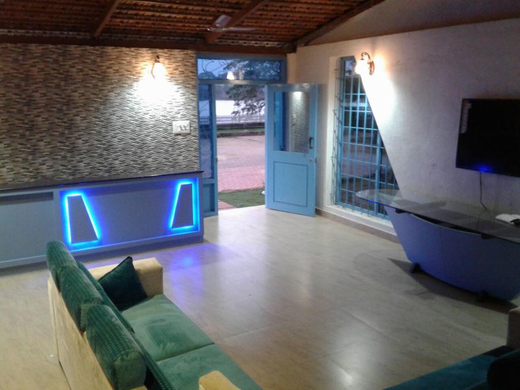 منغالور Nisarga Nirvana River House المظهر الخارجي الصورة