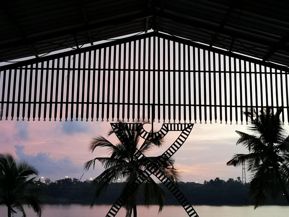منغالور Nisarga Nirvana River House المظهر الخارجي الصورة